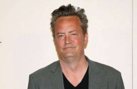 وفاة الممثل الأميركي ماثيو بيري 