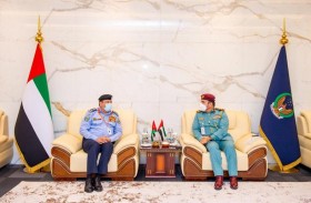 بحث سبل التعاون الأمني بين الإمارات وعدد  من الدول الشقيقة والصديقة على هامش آيدكس 2021 