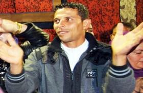 شاب تونسي يضرم النار في نفسه 