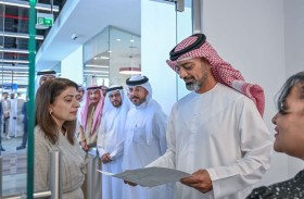 عمار بن حميد يشهد توقيع اتفاق بين مجموعة الرستماني وجامعة عجمان