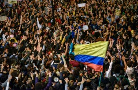 كولومبيا: ألفارو أوريبي، سقوط «الرئيس الخالد»...!