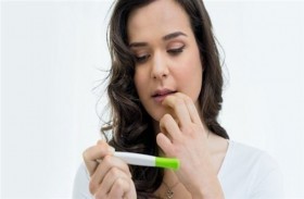 دراسة تعيد التساؤل حول توقيت تراجع خصوبة المرأة