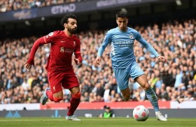 الدوري الإنجليزي يستأنف نشاطه وصراع الصدارة يتجدد بين أرسنال و«سيتي» 