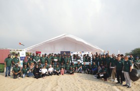 راكز ترسخ التزامها بالمسؤولية البيئية بتنفيذ مبادرة تنظيف شاطئ  