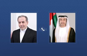 عبدالله بن زايد يتلقى اتصالاً هاتفياً من وزير الخارجية الإيراني