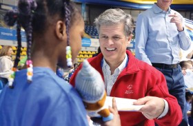 الأولمبياد الخاص الدولي يشيد بتجربة الإمارات ويعلن 2026 «عام المعلم الدامج»