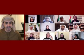 عبدالله بن زايد يدعو العاملين في المنشآت التعليمية إلى تلقي لقاح كوفيد 19