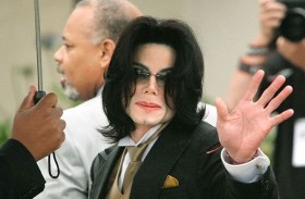 فيلم Michael يواجه اتهامات بـ«تبييض» تاريخ ملك البوب