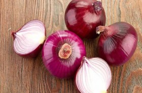 البصل الأحمر.. تحذير مزعج بعد إصابة المئات في أمريكا