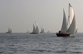 الشراعية 60 قدما ترسم لوحة الماضي في شواطئ دبي 