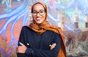 انتخاب فتاة من أصول صومالية لعضوية الشيوخ الأميركي