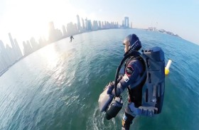 سماء دبي تشهد أول بطولة للبدلات النفاثة في العالم اليوم