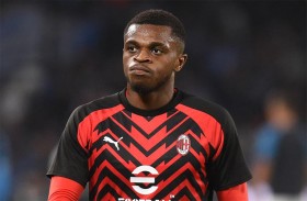 كالولو في تورينو تمهيدا لانتقاله من ميلان إلى يوفنتوس 