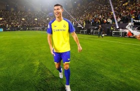 ما صحة رد فعل رونالدو على استفزاز طفل؟