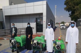 بلدية الظفرة توفر معدات رش حديثة لتطهير وتعقيم المسالخ 