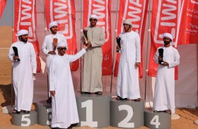 اليوم.. اختتام منافسات الصيد بالصقور في مهرجان ليوا الدولي