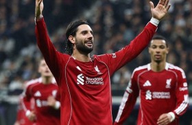 ليفربول في ورطة.. راتب زوبوسزلاي المتواضع يغري المتربصين