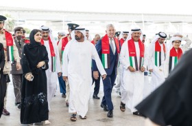 مطارات دبي تحتفل بعيد الاتحاد الـ 54 بأجواء «الفريج الإماراتي» التراثية