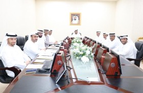 لجنة الشؤون التشريعية والقانونية  بالمجلس الاستشاري لإمارة الشارقة تنظر في مشروع قانون إنشاء وتنظيم مركز المنازعات الإيجارية 
