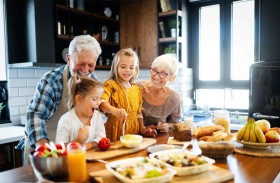 الطبخ مرة أسبوعياً يحمي كبار السن من الخرف
