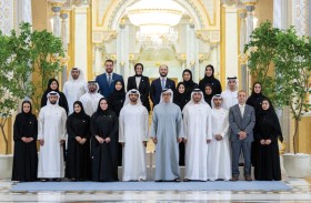 منصور بن زايد يوجه بتكثيف الجهود لتعزيز فرص المواطنين في منظومة العمل بالقطاع الخاص