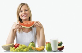 هل سكر الفواكه صحي أم أنه مجرد إسطورة؟