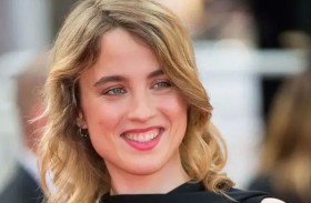 أديل إينيل تغادر أسطول الصمود بسبب عطل في قاربها 