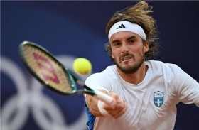 تسيتسيباس ينهي تعاونه القصير مع مدربه إيفانيشيفيتش 