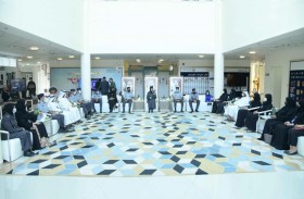 جلسة حوارية بأكاديمية سيف بن زايد حول التقنيات الغامرة