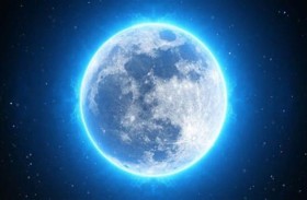 القمر الأزرق.. لماذا يمكن أن يزيد خطورة الإعصار إداليا؟
