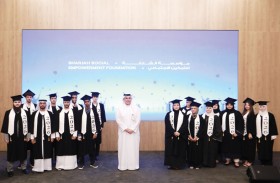 الشارقة للتمكين الاجتماعي تحتفي بالأيتام المتفوقين من خريجي الجامعات والثانوية العامة