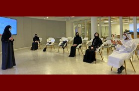 مدير عام دائرة الموارد البشرية لحكومة دبي يستعرض مع مجلس شباب الدائرة خطة المجلس للعام الجاري 2021