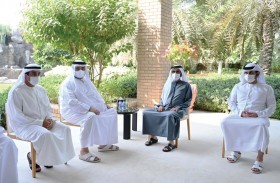 محمد بن راشد يقدم واجب العزاء في وفاة ماجد الفطيم