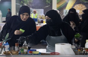 اختتام مهرجان الأكلات الشعبية للأسر المنتجة في الوثبة