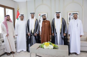 محمد بن راشد يحضر أفراح الكتبي والمزروعي