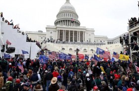 هل حدث تواطؤ أمني؟ تفاصيل جديدة «مثيرة» عن اقتحام الكونغرس