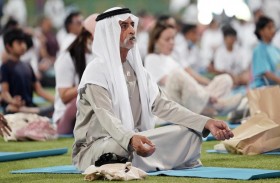نهيان بن مبارك يشهد احتفالية أبوظبي باليوم العالمي لليوغا 