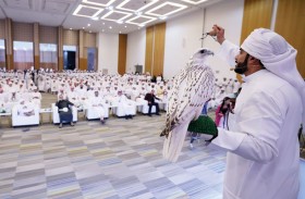 بيع أغلى صقر في تاريخ معرض أبوظبي الدولي للصيد والفروسية