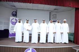 نادي الذيد يرفع جاهزية الرياضيين بفن التعامل مع المعلومة الإلكترونية