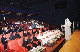 محاضرة خيرية لدعم مصابي السرطان نظمتها جمعية المؤازرة بالتعاون مع بلدية العين