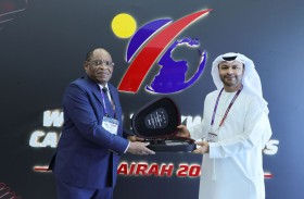 وزير التعليم والرياضة في غينيا الاستوائية يشيد بتنظيم الفجيرة لبطولة التايكواندو للناشئين