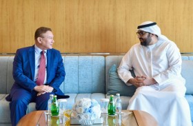 ولي عهد أم القيوين يستقبل سفير كازاخستان