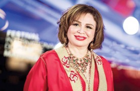 إلهام شاهين: امرأة مخلصة  في (زي القمر)