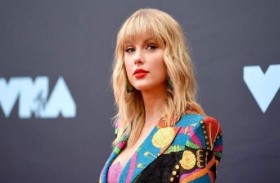 فيلم «تايلور سويفت» يحافظ على صدارة شباك التذاكر