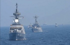 بارجتان عسكريتان روسيتان ترسوان في مرفأ جدة