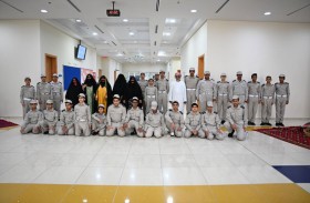 شرطة أبوظبي تعزز الهوية الوطنية لدى «أبطال شرطة الغد» بمشاركة مجلس حكماء مدينة زايد