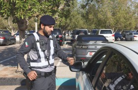 القيادة العامة لشرطة أبوظبي تنظم  استخدام الكاميرات في مهام منتسبيها