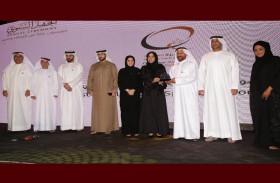غرفة الشارقة تحتفل بيوبيلها الذهبي بتكريم المتميزين من موظفيها وإكسبو الشارقة وتحكيم