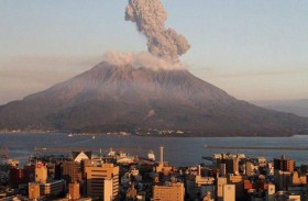 أوامر بإخلاء بلدتين في جنوب اليابان بعد ثوران بركان «ساكوراجيما»