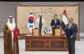 رئيس الدولة والرئيس الكوري يشهدان توقيع اتفاقية الشراكة الاقتصادية الشاملة بين البلدين